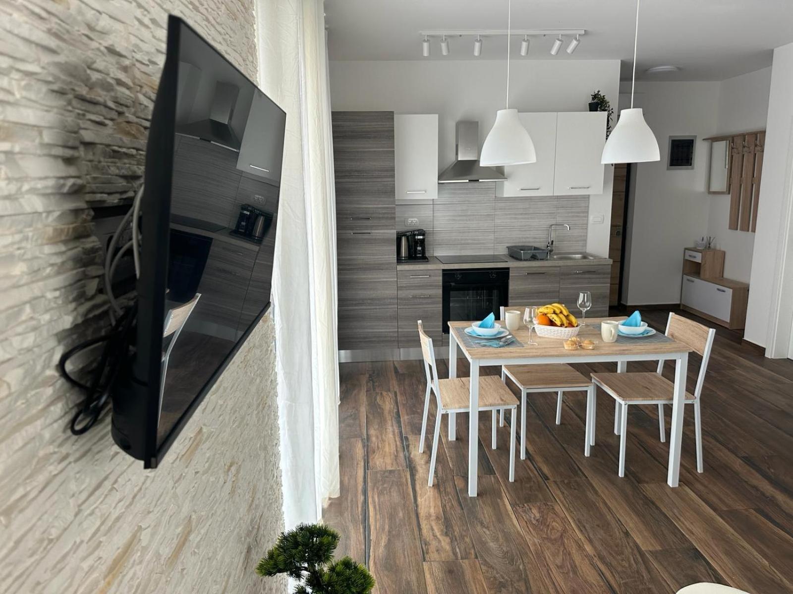 Apartments Harmony Hills Pula Exterior photo